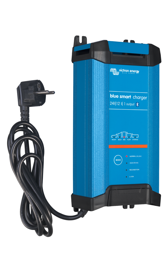 Victron Blue Smart IP22 Laddare 24v 12A